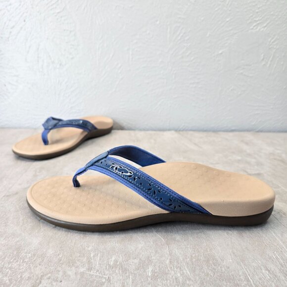 Vionic Casandra Thong Sandals Sz 10 Blue Leather Open Toe Arch Support Flip Flop - Picture 1 of 11